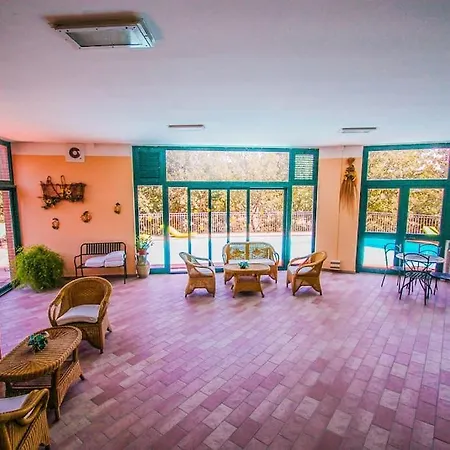 By Casamerina, With Indoor And Outdoor Pool Near Todi Gaglietole